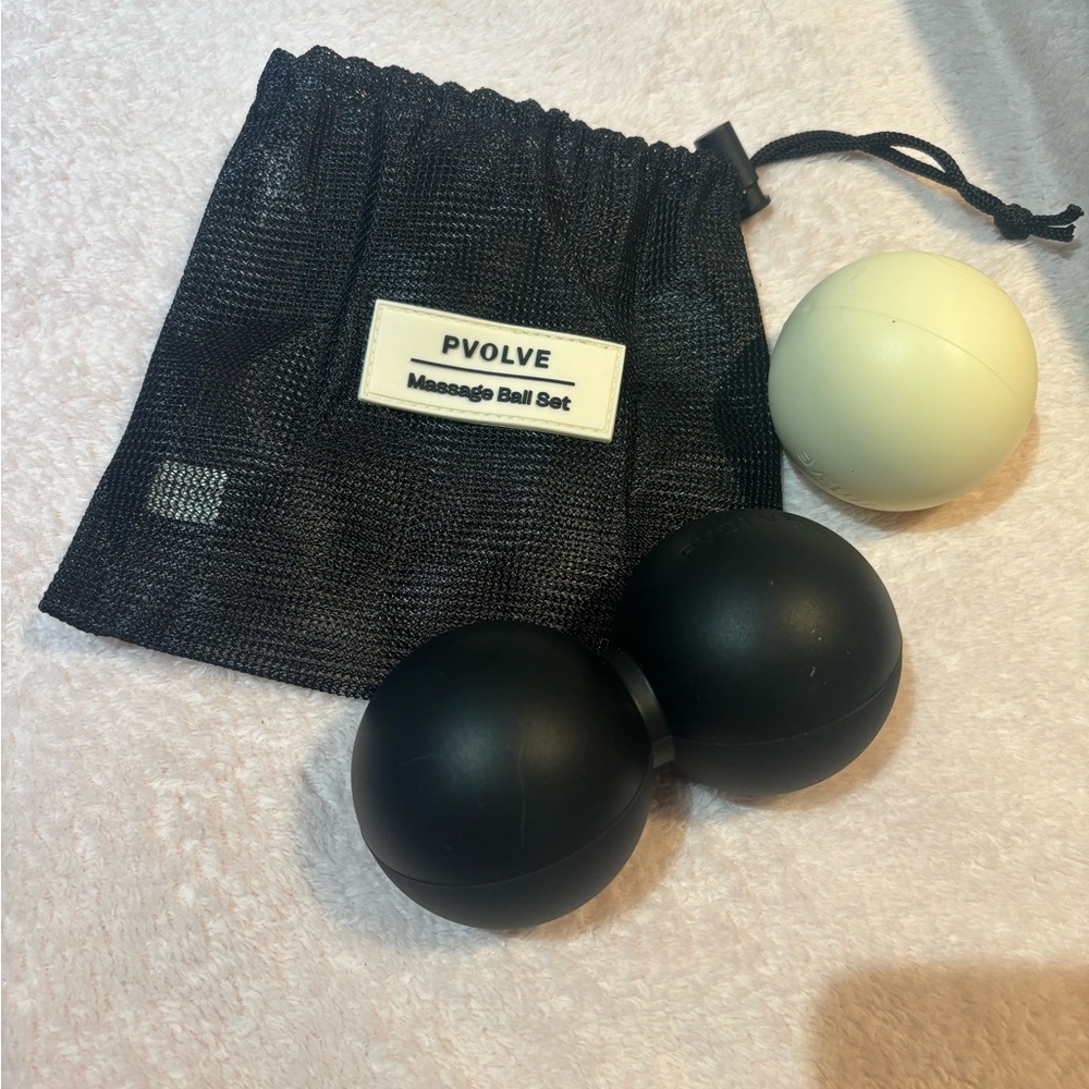 P.volve Massage Ball Set with Black and Cream Balls